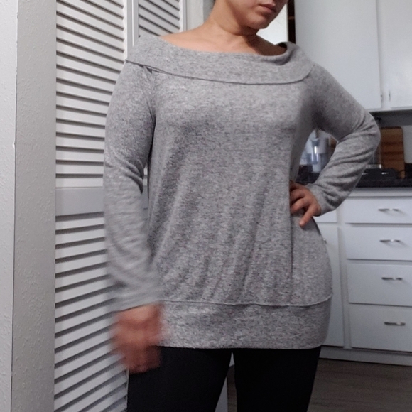 Gibson boatneck top, Color gray, Size M - Picture 9 of 10